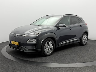 Hyundai Kona EV Limited 64 kWh 3- Fase SOH 96,4% | Warmtepomp | Camera | Navigatie | Head-Up Display | Leer | Led