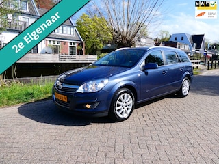 Opel Astra Wagon 1.6 Temptation 116pk Airco Cruise Trekhaak 1100kg.