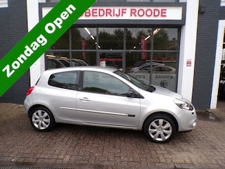 Renault Clio 1.6 Automaat Sport TOP STAAT, NAP!