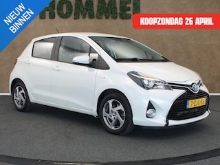 Toyota Yaris 1.5 Hybrid Lease - ORIGINEEL NEDERLANDSE AUTO - VOLLEDIG DEALER ONDERHOUDEN - CRUISE CONTROL - ACHTERUITRIJCAMERA - NAVIGATIE - LICHTMETALEN VELGEN 15 INCH