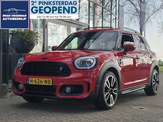 Mini Countryman 2.0 Cooper S JCW Hammersmith | Panoramadak | Leder | PDC | ECC | LM Velgen | Stoelverwarming | Navigatie |