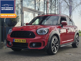 Mini Countryman 2.0 Cooper S JCW Hammersmith | Panoramadak | Leder | PDC | ECC | LM Velgen | Stoelverwarming | Navigatie |