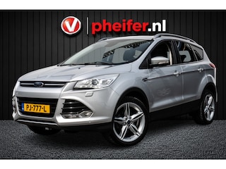 Ford Kuga 1.5 150pk Titanium Styling Pack Trekhaak/ Panoramadak/ Camera/ Navigatie/ Stoelverwarming/ Xenon/