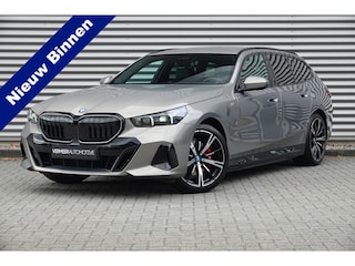 BMW 5-serie Touring 530e M-Sport Pro | H&K | Ventilatie | HUD | Trekhaak |