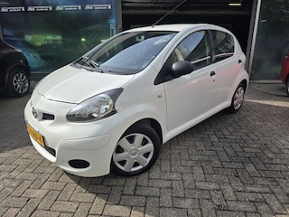 Toyota Aygo 1.0-12V Access | 1E EIGENAAR | 12MND GARANTIE | AIRCO | NW APK |