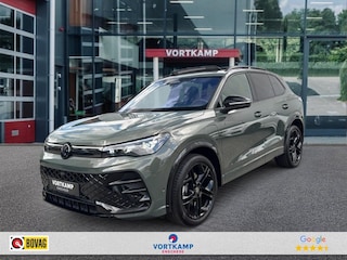 Volkswagen Tiguan 1.5 TSI HYBRID R-LINE TREKHAAK/PANO-DAK/ELEK-KLEP/360CAM/ACC/HK/MEM/STOELVERW