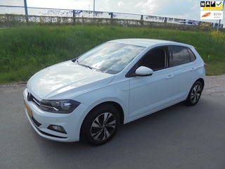 Volkswagen Polo 1.0 Benzine airco lmv navigatie pdc 143.000km eerste eigenaar