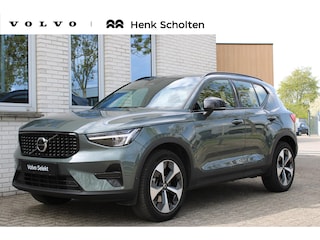 Volvo XC40 2.0 B4 Plus Dark | Elektrisch verstelbare stoelen met memory | Adaptieve cruise controle | Verwarmbare voorstoelen | Verwarmbaar stuurwiel | Andriod Auto | Apple CarPlay | Blind spot