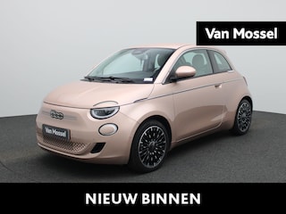 Fiat 500 e 42 kWh La Prima | ACHTERUITRIJCAMERA | STOELVERWARMING | APPLE CARPLAY - ANDROID AUTO | LEDEREN BEKLEDING | ADAPTIVE CRUISE CONTROL |