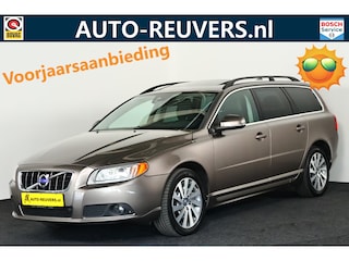 Volvo V70 1.6 T4 Summum / Opendak / Leder / Navi / Trekhaak