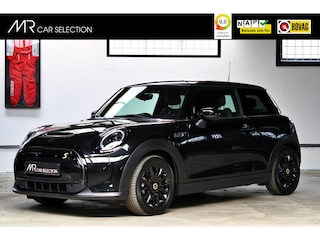 Mini Mini Classic 33 kWh | Apple Carplay | Camera | Keyless | Stuurwielverwarming | NL auto | 1e eigenaar | BTW | SOH 97% |