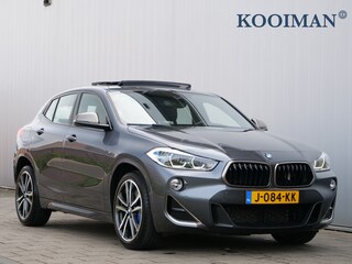 BMW X2 M35i High Executive 306 Pk Automaat Navigatie / Camera / 19 inch / Elektrische achterklep / Pano dak