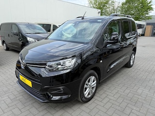 Toyota Proace City L1 - Automaat 4+1 - Rolstoelauto - Alle opties - Bodemverlaging TRIPOD + Lier - 1e Eigenaar - Rolstoelvervoer