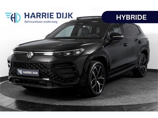 Volkswagen Tayron 1.5 eHybrid 272 PK R-Line Edition | Black Style Pakket | S/K-Panodak | Elek. Trekhaak | Dig. Cockpit | Adapt. Cruise | Stoel-+Stuurverw. | Camera | App. Connect | ECC | Elek. Klep | LM 20" | 5694