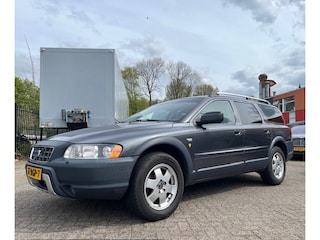 Volvo XC70 2.5 T Kinetic/Automaat/Trekhaak/Leder/Youngtimer/Cruise/Airco/Stoelverwarming
