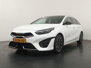 Kia Ceed Sportswagon 1.5 T-GDi GT-Line Navigatie - Achteruitrijcamera - Cruise Control - Apple & Android Carplay - Virena Zekerheidspakket €895,-