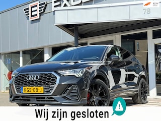Audi Q3 35 TFSI Business | Black Edition