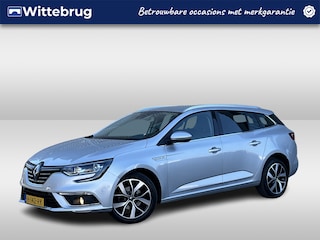 Renault Mégane Estate 1.3 TCe Bose / Navigatie / Camera / Parkeersensoren V+A / Trekhaak / Half leder / Trekhaak /