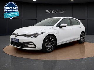 Volkswagen Golf 1.4 eHybrid Style | ACC | Stuur-/Stoelverwarming | ERGO Stoel | Parkeerhulp | Carplay | 17'' |