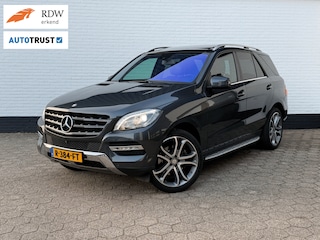 Mercedes-Benz M-klasse 350 l PANO l LEDER l 360 l TREKHAAK!