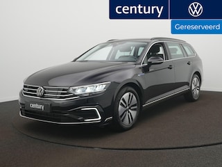 Volkswagen Passat 1.4 TSI PHEV GTE Business Automaat - LED - Navigatie - ErgoComfort-stoel - Camera - Stoelverwarming