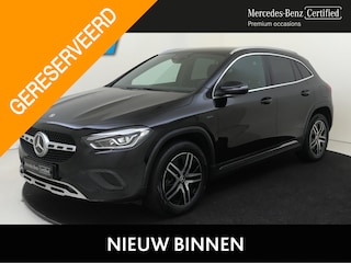 Mercedes-Benz GLA 250 e AMG Line Artico Leder / Parkeercamera / Sfeerverlichting / Stoelverwarming / Privacy Glass