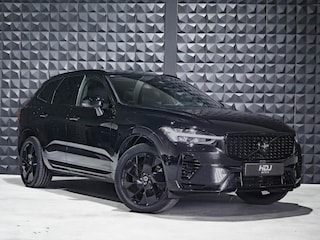 Volvo XC60 2.0 T6 Plug-in hybrid AWD All Black | All Black | PANO | 20"| H&K | BLIS | Memo 2 x |