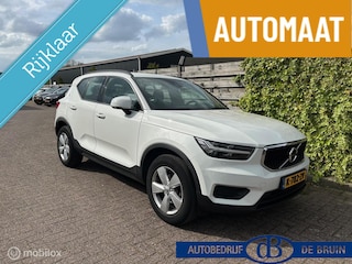 Volvo XC40 1.5 T2 Momentum Core navigatie LM velgen