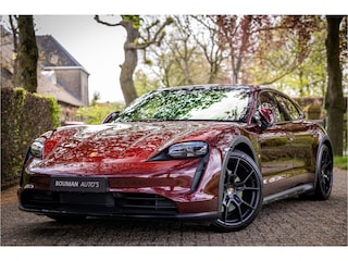 Porsche Taycan 4 93 kWh Panorama Stoelventilatie Passenger Display