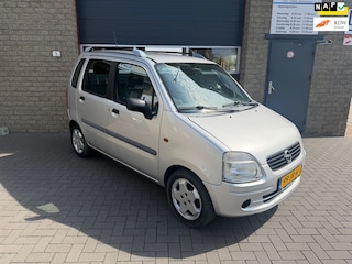 Opel Agila 1.2-16V Elegance