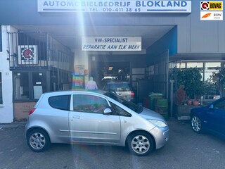 Mitsubishi Colt 1.3 Invite/ Automaat/met beeldscherm, Airco, NAP en een nieuwe APK!!!
