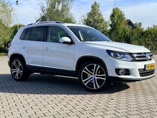 Volkswagen Tiguan 1.4 TSI Edition DSG ,Panoramadak, Trekhaak