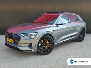 Audi e-Tron 55 quattro advanced Pro Line Plus 95 kWh | Panoramadak | B&O | Trekhaak | Leer | Dealer onderhouden | Achteruitrijcamera | Audio installatie premium | Camera voor