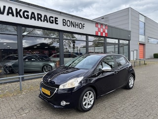 Peugeot 208 1.2 VTi Style CRUISE-AIRCO-TREKHAAK