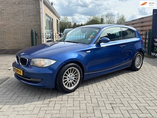 BMW 116i | airco | eventueel met nieuwe apk | rijd schakelt goed |