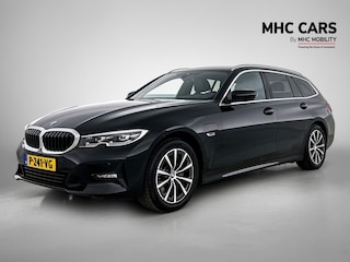 BMW 3-serie Touring 320e Business Edition Plus | Trekhaak | Leder | Navi |