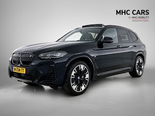 BMW iX3 High Executive 80 kWh | Trekhaak | Leder | Panoramadak |