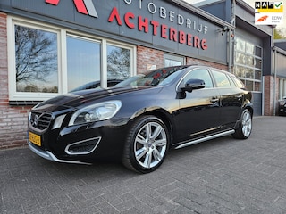 Volvo V60 2.0T Summum Automaat! Trekhaak! Schuifdak! Xenon! Leer! Mooie/Nette Auto! Dealer Onderhouden!