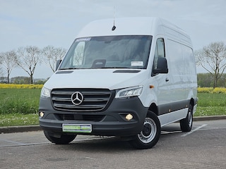 Mercedes-Benz Sprinter 317 L2H2 LED Mbux 10