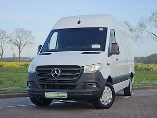Mercedes-Benz Sprinter 317 L2H2 Mbux RWD Euro6!