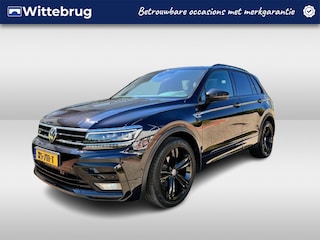 Volkswagen Tiguan 1.5 TSI ACT Highline Business R / R-line/ Panodak / Navi / Carplay /Trekhaak