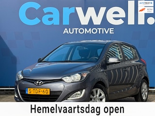 Hyundai i20 1.2i i-Deal |Airco|Navi|Bleutooth|ISOFIX|ElektrischeRamen|NieuweAPK|