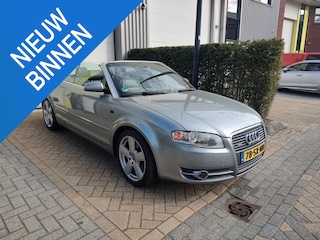 Audi A4 Cabriolet 3.2 FSI quattro Pro Line Trekhaak nieuwe apk