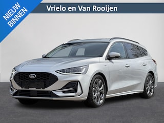 Ford Focus Wagon 1.0 EcoBoost Hybrid ST Line | ACC | Camera | Navi | Carplay | Clima | PDC voor + achter | Lm velgen | ( Vestiging - Nieuwegein )