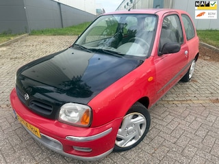 Nissan Micra 1.4 Comfort CVT* RIJD SCHAKEL PRIMA