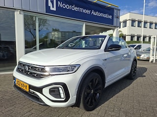 Volkswagen T-Roc 1.5 TSI R-line automaat / navigatie / stoel en stuur verwarming