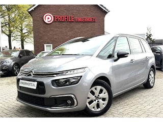 Citroën C4 SpaceTourer 7-Persoons 130 Pk Benzine * Navigatie * Keyless Start * DAB Radio * Climate & Cruise Control * L.M. Velgen & Michelin * Achteruitrij Parkeer Camera * Vingerhoets; Vierde Generatie Eersteklas Service. Al meer dan 100 jaar een begrip in de Brabantse Kempen.