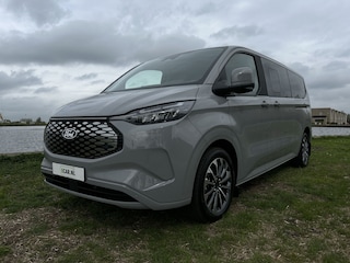 Ford Tourneo Custom e-Tourneo 340 L2H1 Titanium X 65 kWh Leer | 8-zits | B&O | 2x electr. schuifdeur | ACC | Navigatie | 360 camera € 52.250,00 excl. BTW