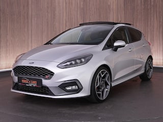 Ford Fiesta ST-3 1.5 200pk |panoramadak|Bang&Olufsen|Apple Carplay|cruise control|winterpack|LED-koplampen|18" lichtmetalen velgen|