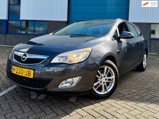 Opel Astra Sports Tourer 1.4 Turbo Edition * STOELVERWARMING *